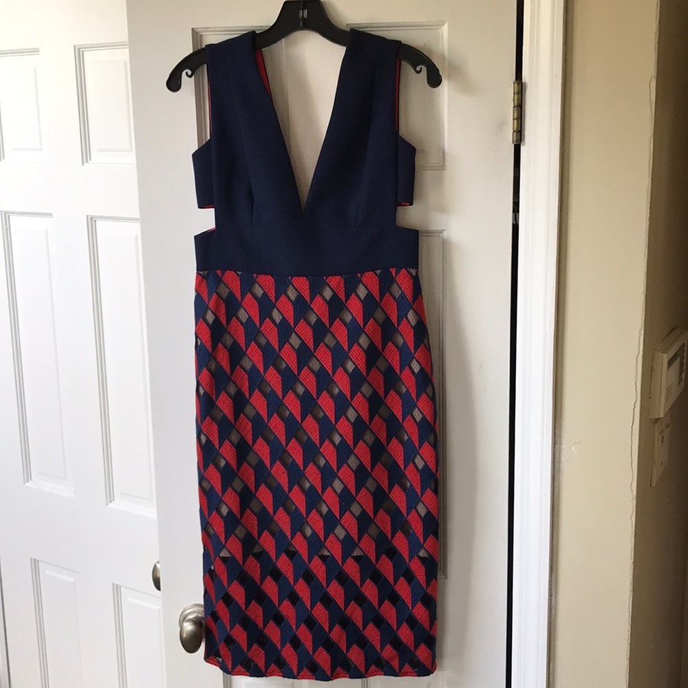 BCBG MAX AZRIA CUTOUT MIDI DRESS